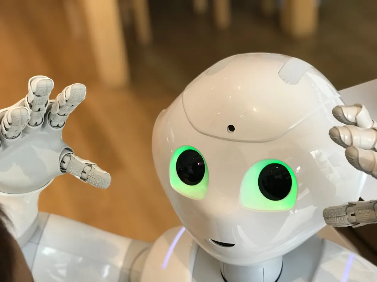 AI Crawlers vs. Traditional Bots: How to Tell Them Apart in Server Logs